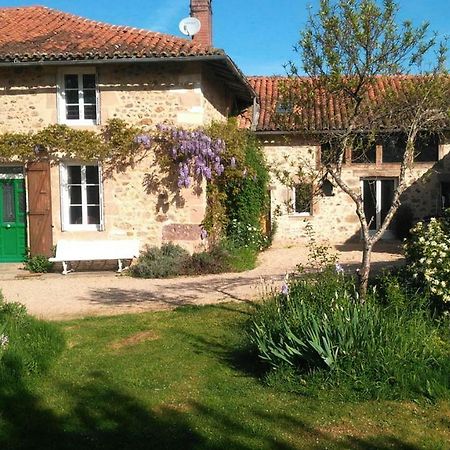 Bed and Breakfast Les Trois Chenes Videix Екстер'єр фото