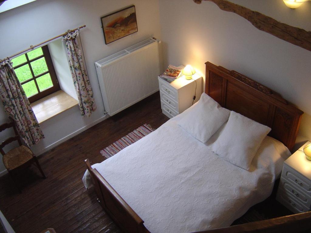 Bed and Breakfast Les Trois Chenes Videix Номер фото