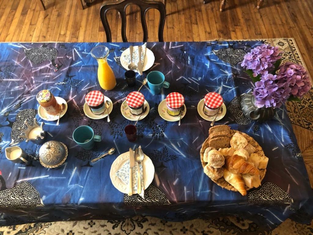 Bed and Breakfast Les Trois Chenes Videix Екстер'єр фото